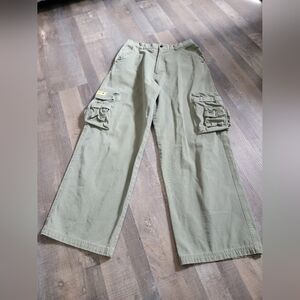 Bum Equipment T2K cargo pants size large